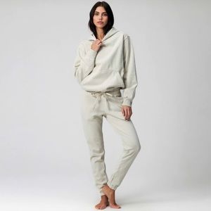 Talentless Heavyweight Hoodie and Sweatpants Bundle - Women’s Medium - Olive